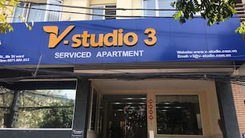 Pintu masuk properti