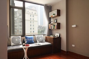Deluxe Studio | City view - iStay Hotel Apartment 1 (Hanoi)