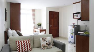 Deluxe Studio | Peralatan tempat tidur premium, dilengkapkan perabot secara berasingan
