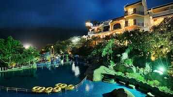 Outdoor pool, pool umbrellas