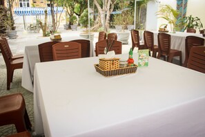 Breakfast, lunch, dinner served; local and international cuisine 