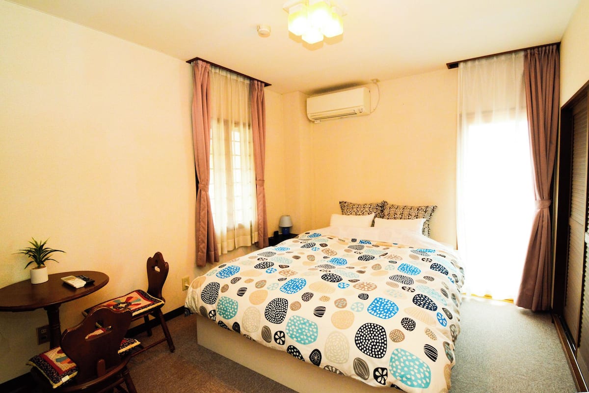 Queen Double Room