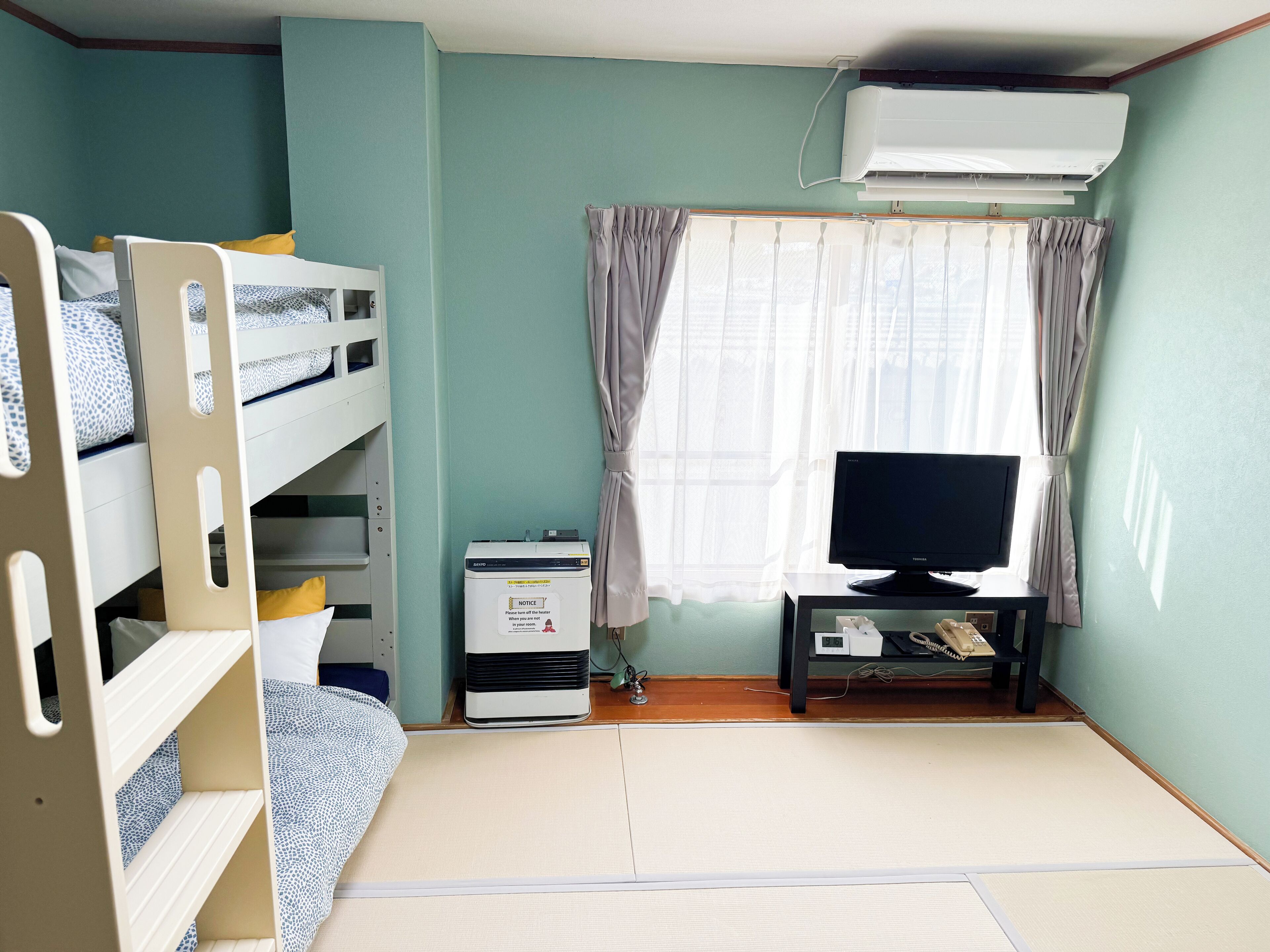 Caja de seguridad en la habitación, wifi gratis y ropa de cama 