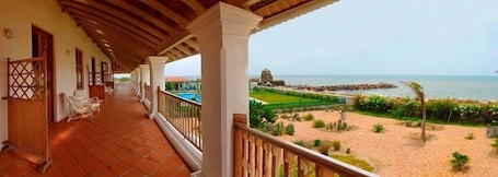 Interior. The Bungalow On The Beach - Tranquebar