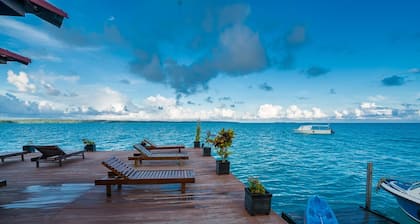 Noah Maratua Resort