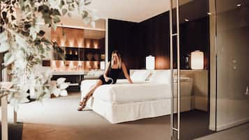 Literie de qualité supérieure, surmatelas, minibar