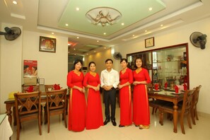 Dining - Ngoc Anh Legend Hotel (Ninh Binh)