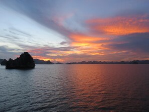 Beach - Ngoc Anh Legend Hotel (Ninh Binh)