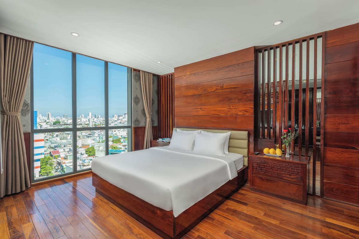 Chambre Double « Premier », vue ville | 1 chambre, literie de qualité supérieure