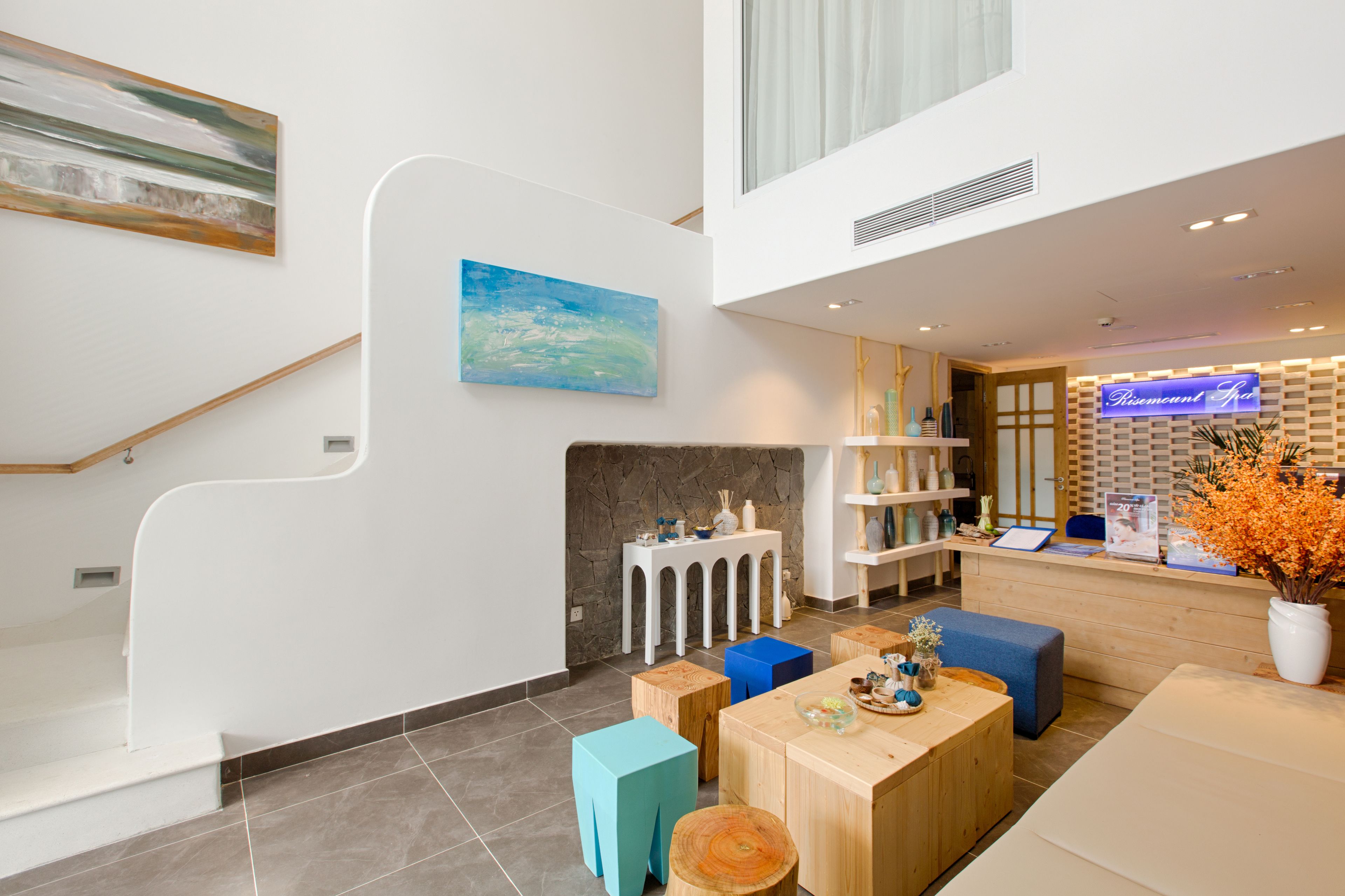 couples treatment room(s), sauna, steam room, body treatments