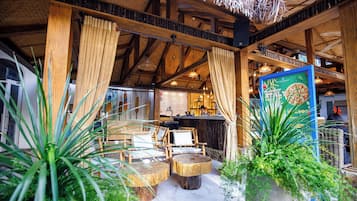Breakfast, lunch, dinner served; international cuisine, pool views