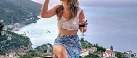 Deluxe-Studio, Balkon, Meerblick | Terrasse/Patio