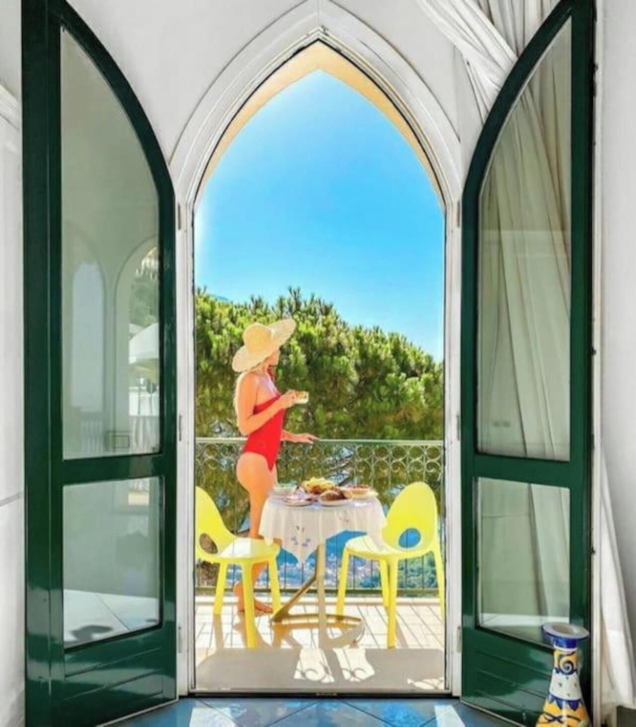 Monolocale con Vasca Idromassaggio Vista Mare e Balcone | Biancheria da letto di alta qualità, materassi in memory foam