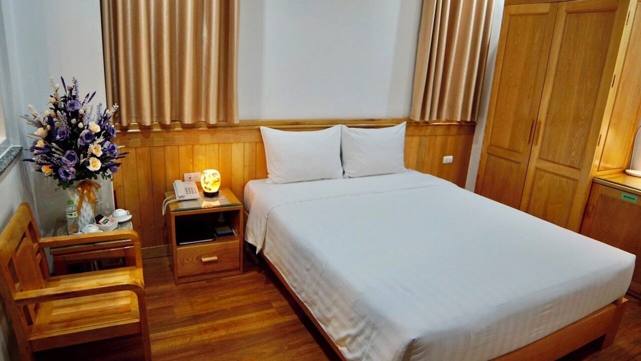 superior double room | minibar, in-room safe, desk, blackout curtains