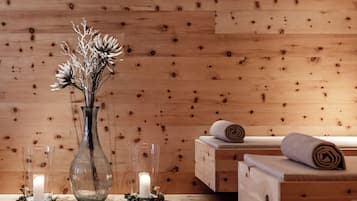 Sauna, baño turco, tratamientos corporales, masajes de tejido profundo