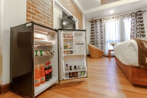 TV LED 32 polegadas com canais via satélite, TV