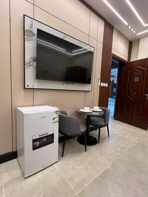 Lägenhet - 2 sovrum | Minibar, strykjärn/strykbräda och gratis wi-fi