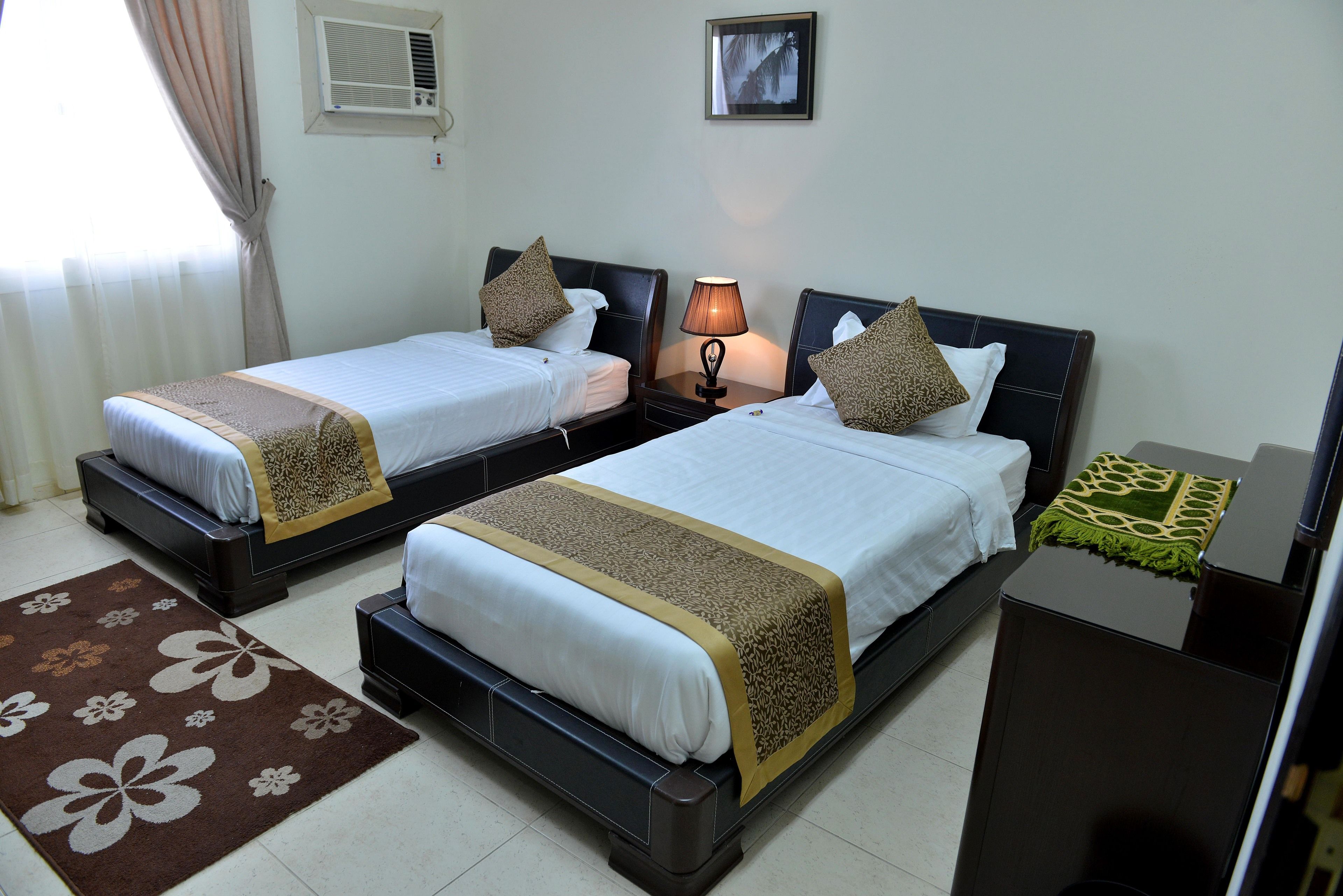 Minibar, iron/ironing board, free WiFi