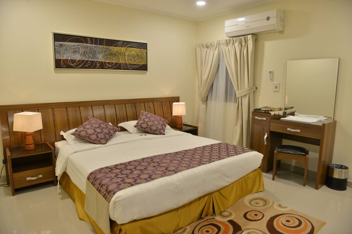 Apartment, 2 Schlafzimmer | Schallisolierte Zimmer, Bügeleisen/Bügelbrett, kostenloses WLAN