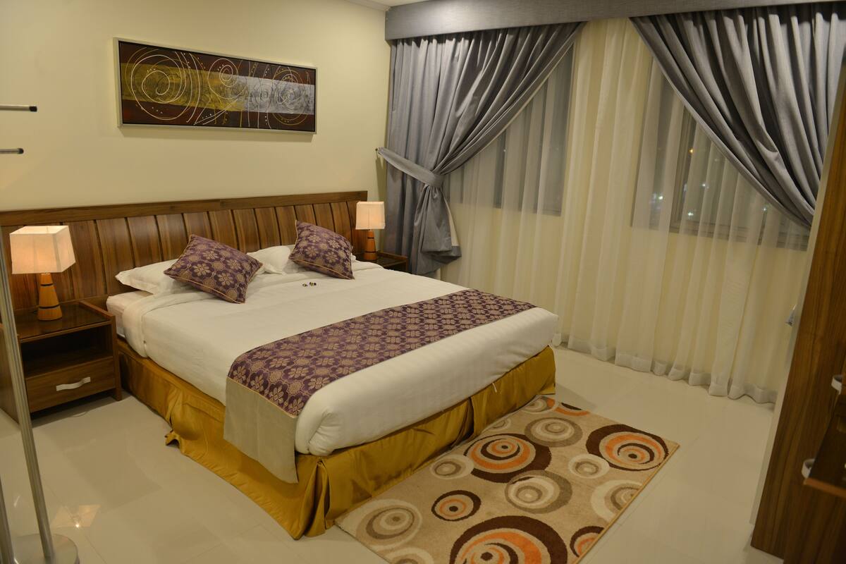 Studio, Stadtblick (Sitting Area) | Schallisolierte Zimmer, Bügeleisen/Bügelbrett, kostenloses WLAN