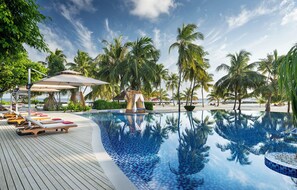 Outdoor pool, sun loungers