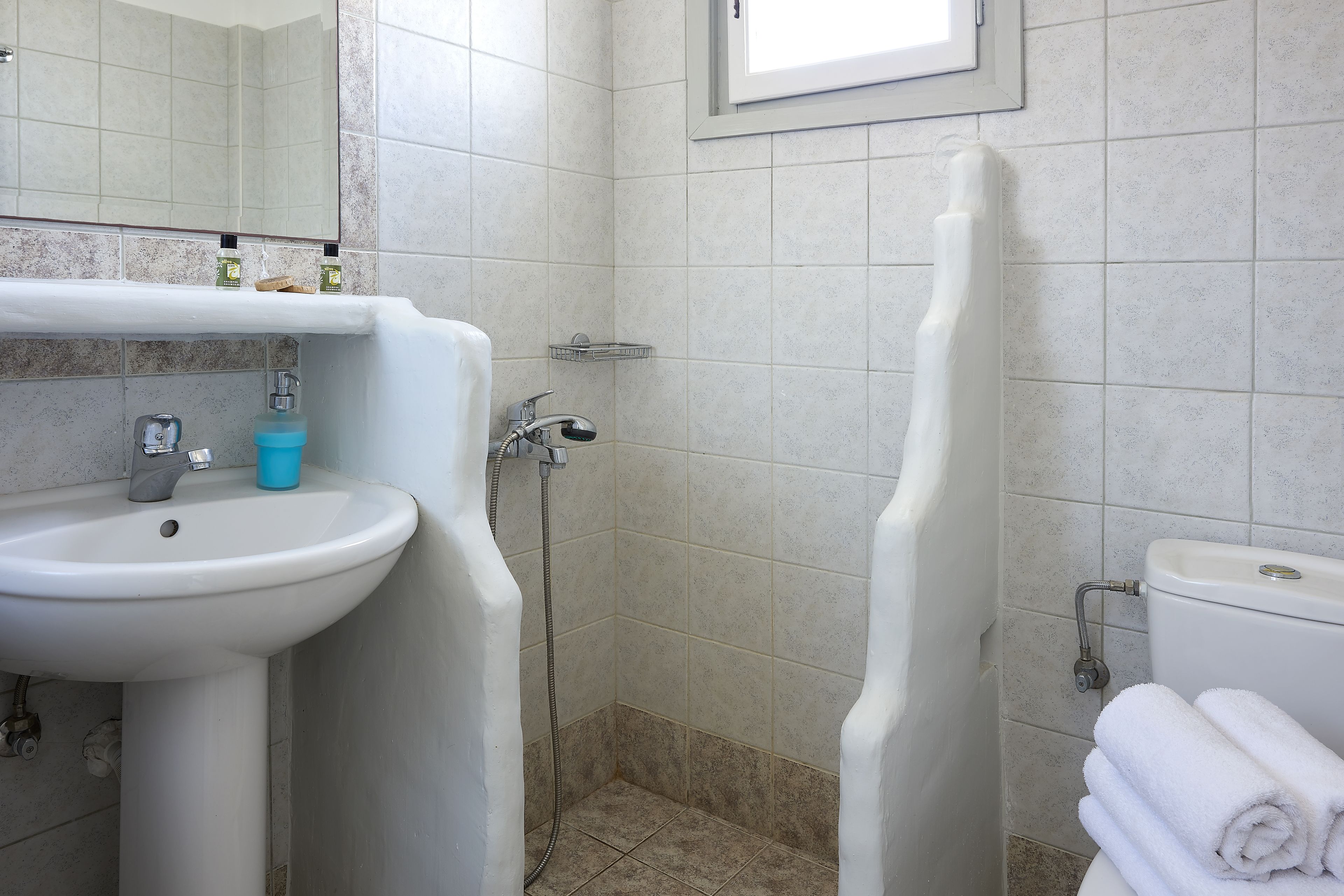 superior double room | soundproofing, iron/ironing board, free wifi, bed sheets