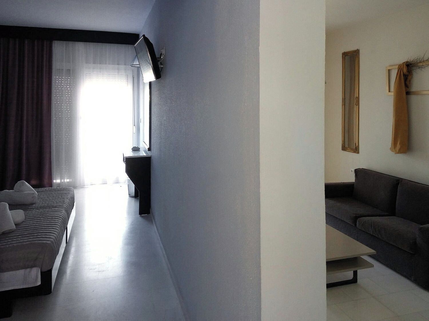 Family Room (2 spaces) | Minibar, soundproofing