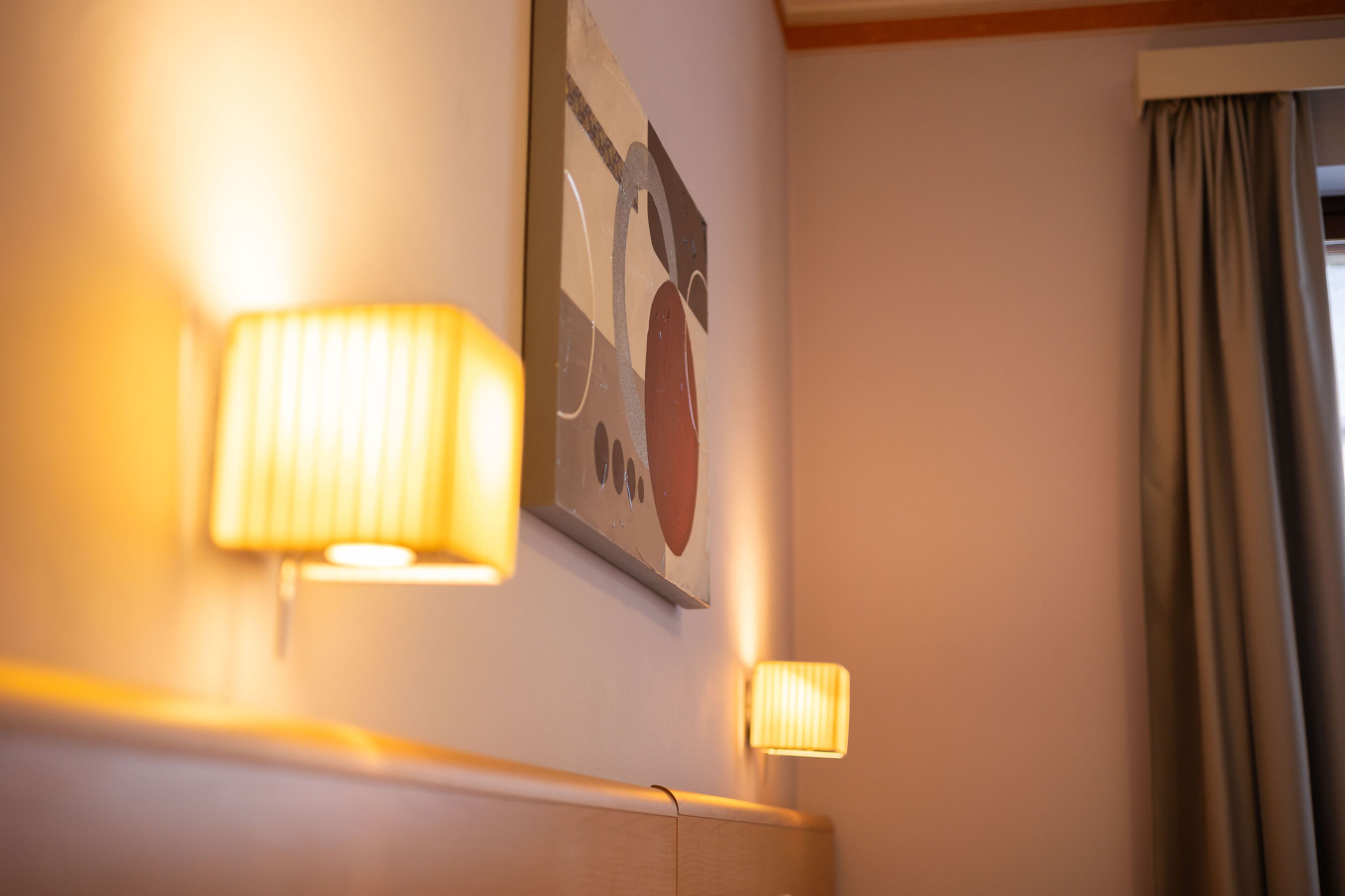 1 bedroom, premium bedding, down duvets, minibar