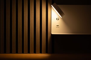 1 多间卧室、高档床上用品、羽绒被、迷你吧