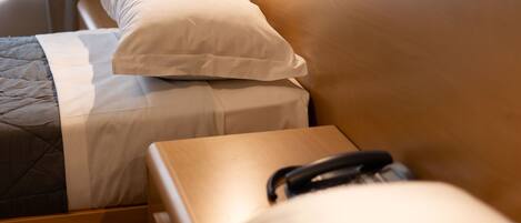 1 Schlafzimmer, hochwertige Bettwaren, Daunenbettdecken, Minibar