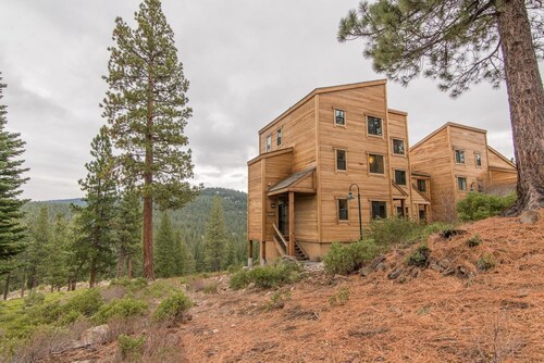 Gold Bend 4 Bedroom Holiday Home By Tahoe Truckee