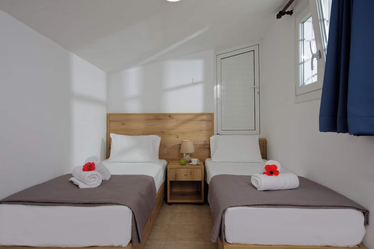 1 bedroom, blackout curtains, iron/ironing board, free WiFi