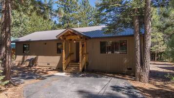 House, Multiple Beds (Ramsey) | Exterior