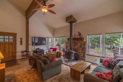 Kelly 3 Bedroom Holiday Home By Tahoe Truckee