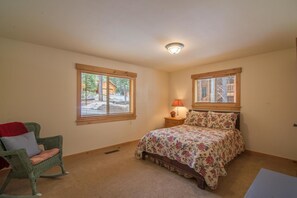 Familienhaus, 3 Schlafzimmer, Bergseite | 3 Schlafzimmer