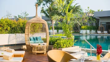 AVANI Lagoon Pool Villa | Terrace/patio