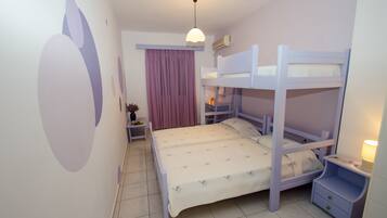 Apartment (1) | Children’s theme room