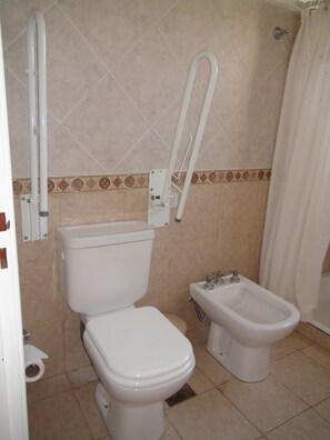 Cabin, 2 Bedrooms | Bathroom - Complejo las Calandrias (Sierra de la Ventana)