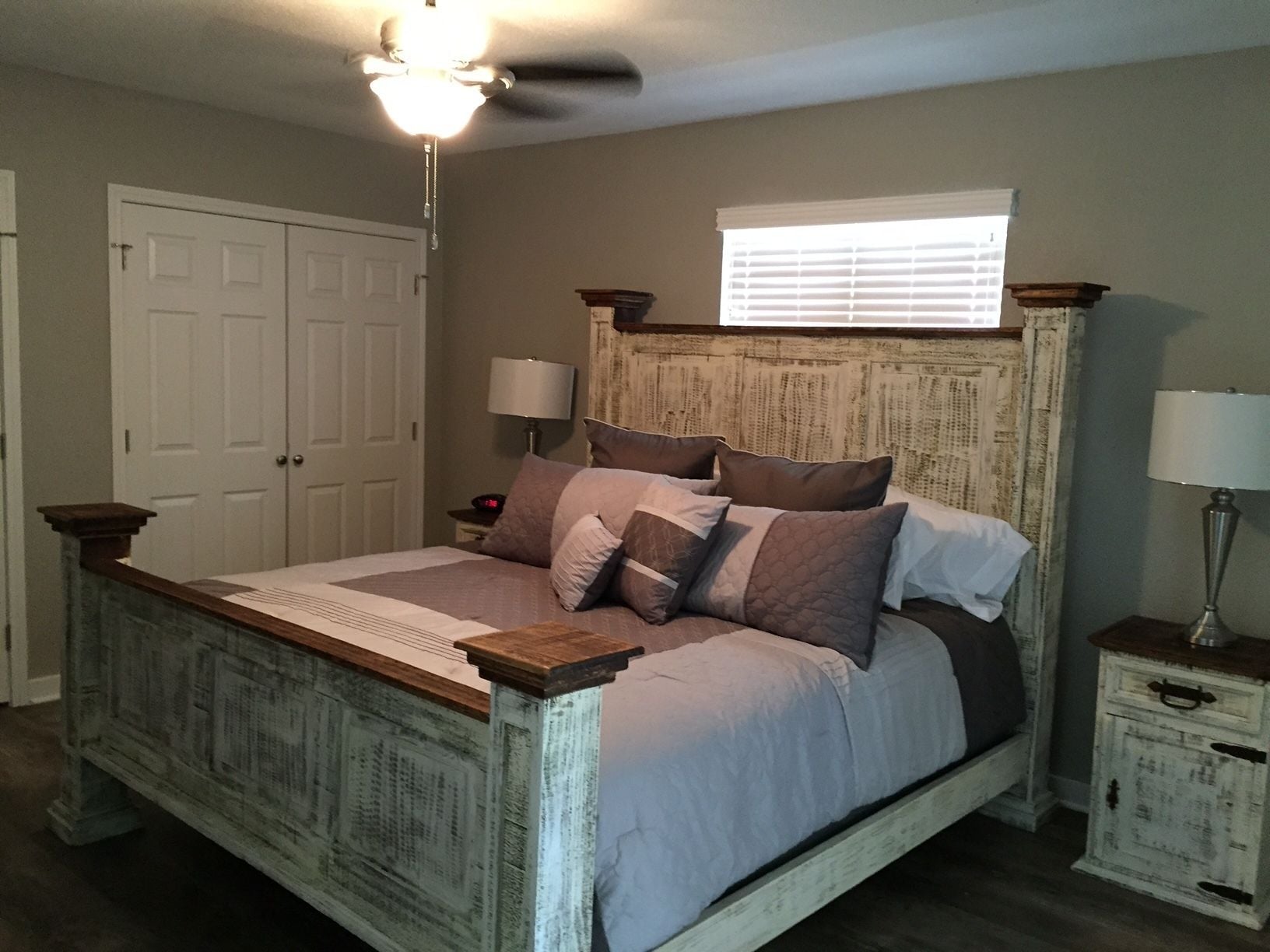 Unit B - Condo, 2 Bedrooms, 2 Bath, 1 King, 1 Queen, and Sofa Bed - River View | Iron/ironing board, bed sheets