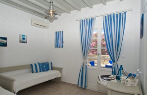 Superior appartement, 1 slaapkamer | Woonkamer | Flatscreentelevisie