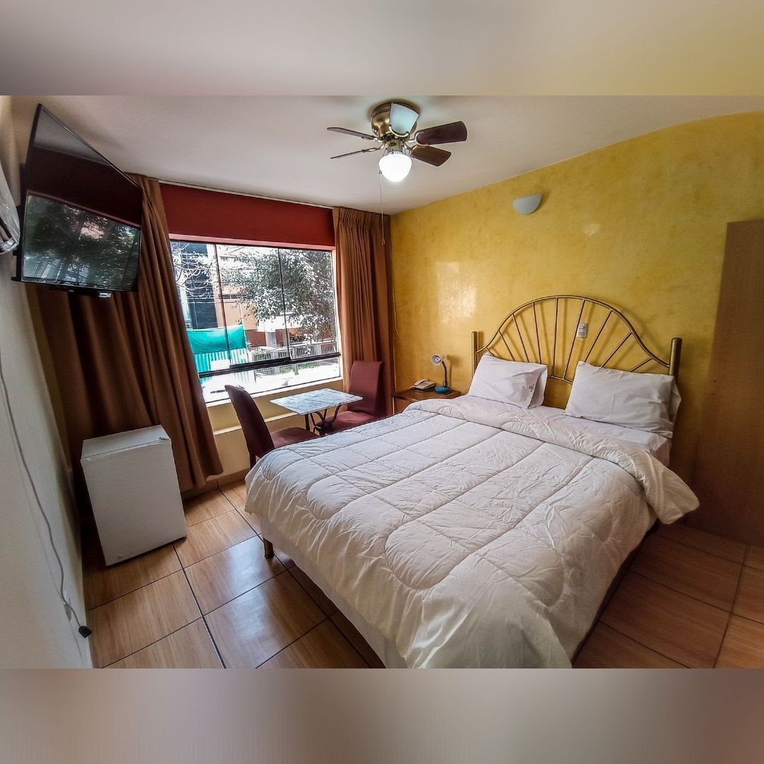 Photo - Hotel El Farolito