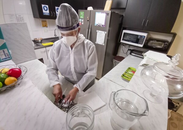 Restaurant - Hotel El Farolito (Lima)