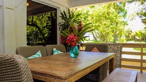 Living area - Rock Point Villas Vacations Rentals Sandy Bay, Roatan, Honduras.c.a (Roatan)