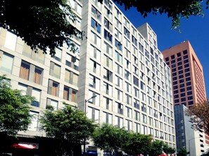 Exterior - Puerta Alameda Suites (Mexico City)
