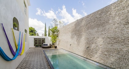 Delfina Boutique Hotel