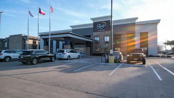 Fachada de la propiedad