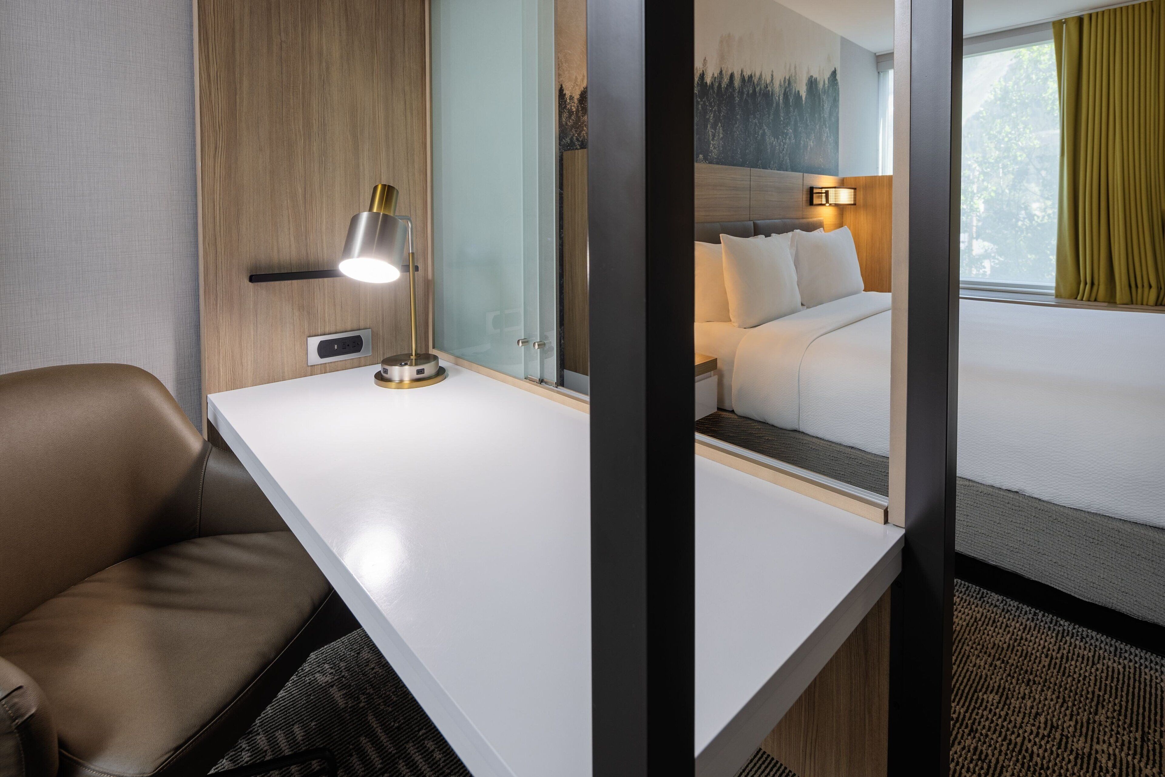 in-room safe, desk, laptop workspace, blackout curtains