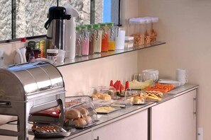 Buffet - Pousada Elo Inn (Jaboatão dos Guararapes)