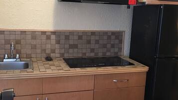 Chambre Deluxe, 2 lits doubles, fumeurs | Wi-Fi gratuit