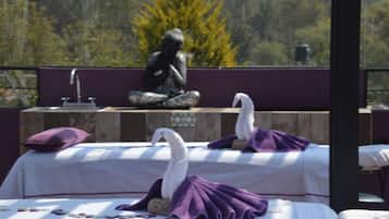 Outdoor treatment area, sauna, body treatments, aromatherapy